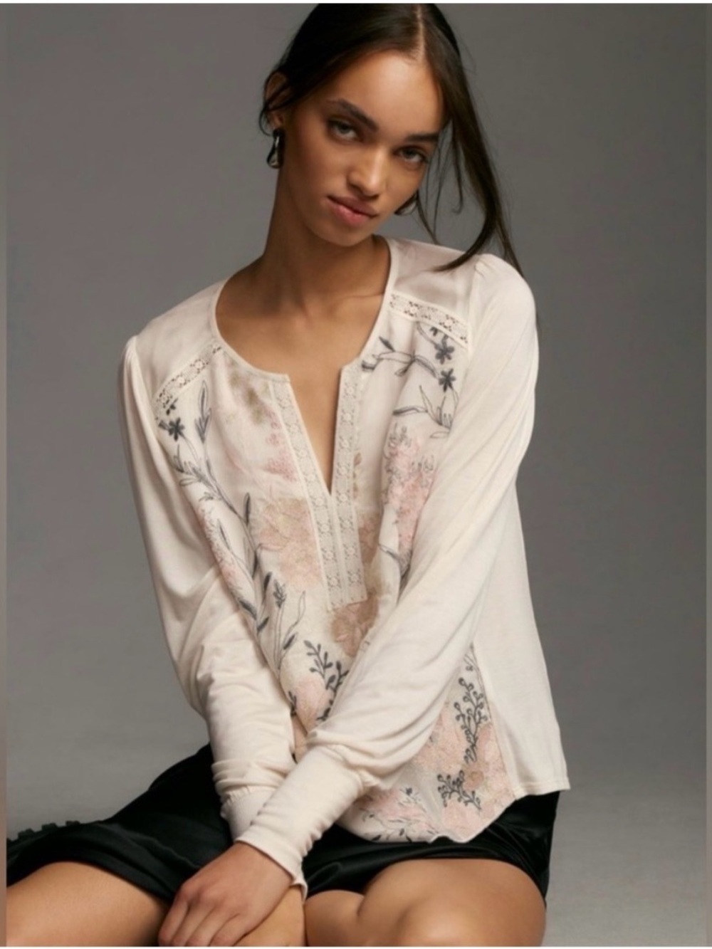 Anthropologie XS Tiny Embroidered Floral Holden Cream Top